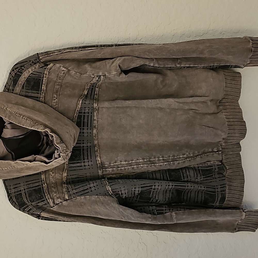 Salvage Gray Plaid Jacket With Hood - Picture 9 of 16